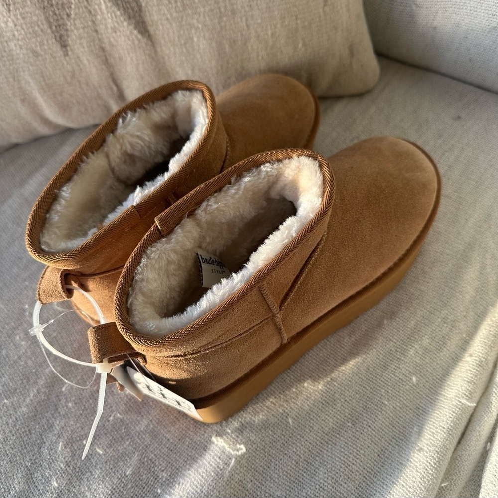 NWT Cushionaire Hippy Womens Platform
Ankle Boots Water-Resistant Genuine Suede - Picture 6 of 10